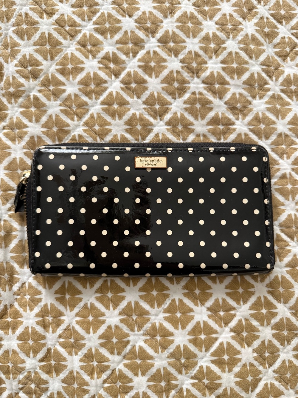 kate spade Black Exterior with Red Interior Logo Zip Wallet
